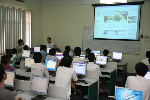 Lớp tuyển sinh trung cấp ngành công nghệ thông tin tại Bạc Liêu