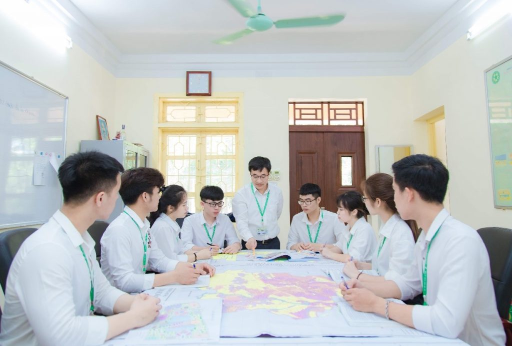 Mở lớp học trung cấp quản lý tài nguyên và môi trường tại Đà Lạt