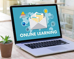 Hình ảnh về Online learning on a laptop